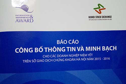 Công bố thông tin trên HNX: Doanh nghiệp ‘nghiêng’ về tuân thủ nhiều hơn