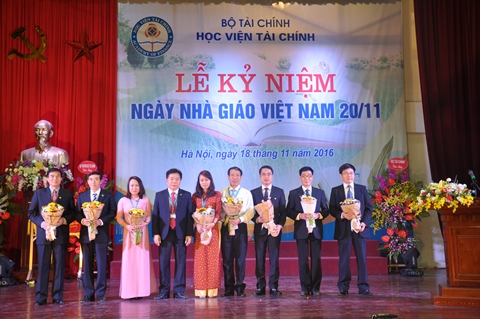 Học viện Tài chính