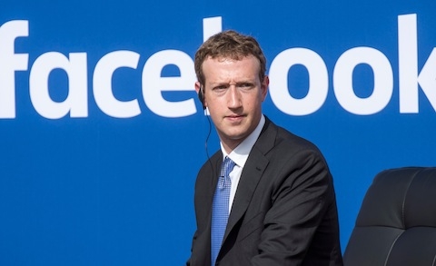 Facebook sẽ có các công cụ chống tin giả