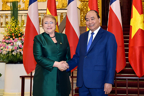 Thủ tướng Nguyễn Xuân Phúc tiếp Tổng thống