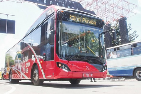 Indonesia: Đổi vỏ chai nhựa lấy vé xe bus