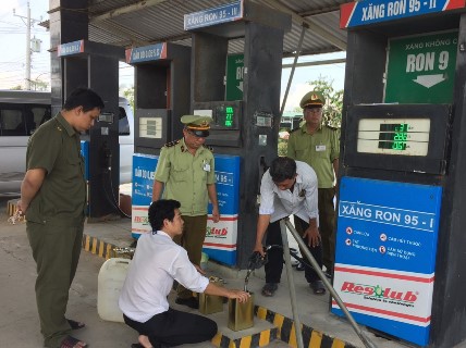 Tiền Giang: Phát hiện gian lận hơn 8.000 lít xăng dầu