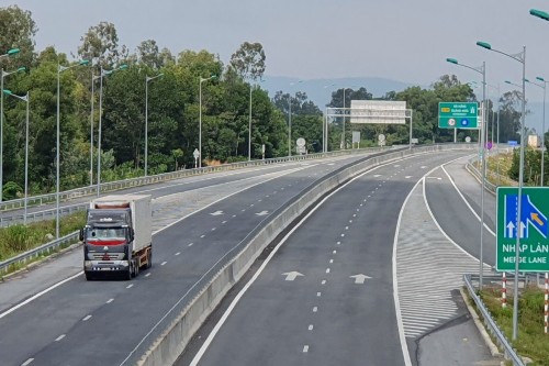 VEC lý giải nguyên nhân sụt lún cầu vượt trên cao tốc Đà Nẵng