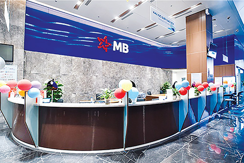 Trụ sở chính Ngân hàng TMCP Quân Đội MB Tower tại 63 Lê Văn Lương, Cầu Giấy, Hà Nội