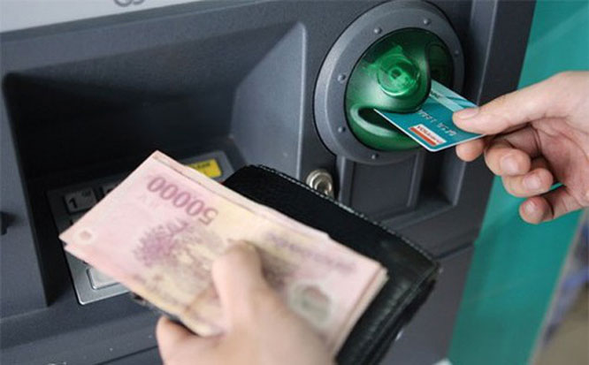 Điểm mới về trả lương qua thẻ ATM cho người lao động từ năm 2021