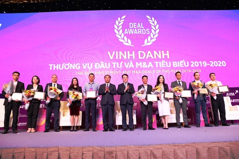 vinh danh