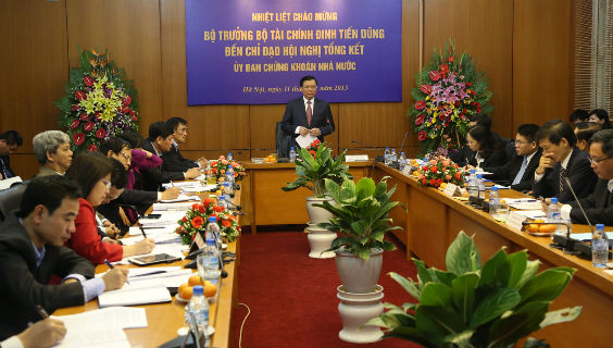 Bộ trưởng Đinh Tiến Dũng tham dự Hội nghị tổng kết công tác của UBCK năm 2013