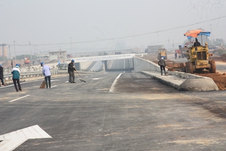 Từ 27/12/2013, khai thác 26,7 km đầu tiên đường cao tốc Nội Bài - Lào Cai