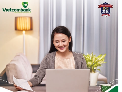 vietcombank uu dai nhieu dich vu trong ngay mua sam truc tuyen
