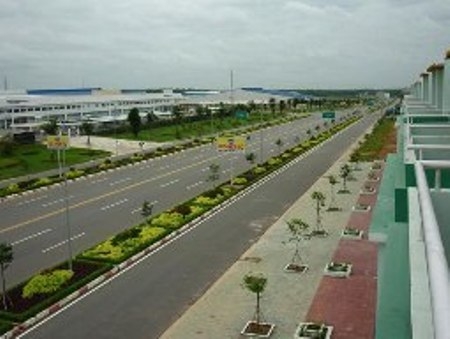 de xuat 2 phuong an dau tu xay dung do thi nhat tan noi bai
