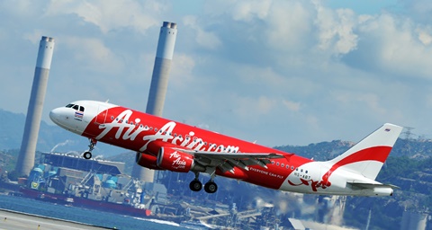 Thêm một máy bay của AirAsia gặp trục trặc ở Philippines