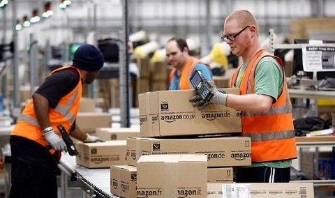 Tháng 8&amp;#58; Trang New York Times gọi môi trường làm việc ở Amazon như ‘địa ngục’