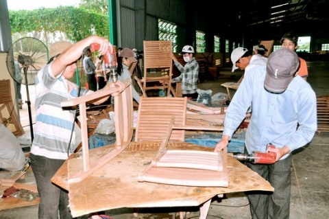 Việt Nam đã chủ động 70% nguyên liệu chế biến lâm sản