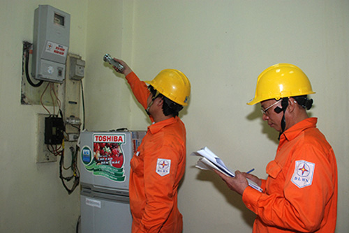 Tách hộ khẩu để giảm tiền điện, có cần lắp thêm công tơ?
