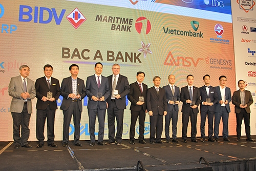 Trao giải thưởng ngân hàng Việt Nam tiêu biểu năm 2017