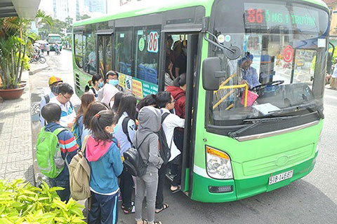 TP. Hồ Chí Minh tăng cường các chuyến xe buýt dịp Tết Dương lịch 2018