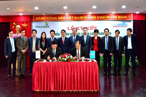 vcb va vnr ky thoa thuan hop tac tin dung tri gia 260 ty dong