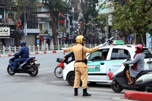 Sẽ kiểm soát chặt chẽ và xử nghiêm các hành vi vi phạm trong giao thông