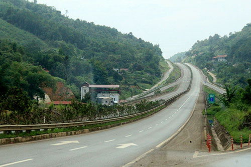 cao-tốc-nội-bài-lào-cai.jpg