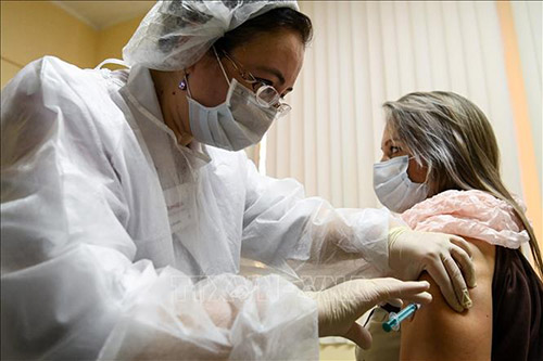 Tiêm vaccine ngừa COVID-19 tại Moskva, Nga ngày 5/12.