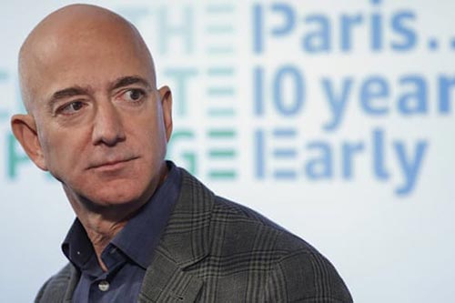 Jeff Bezos, người sáng lập và Giám đốc điều hành của Amazon