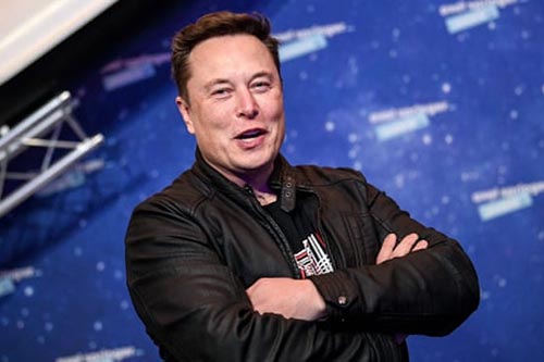 Elon Musk, người sáng lập Tesla, một thành viên khác của giới siêu giàu