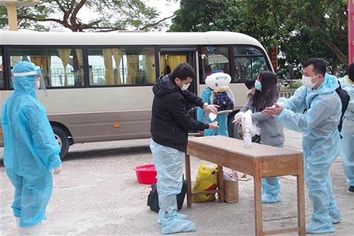 Cách ly tập trung cho các trường hợp công dân trở về từ nước ngoài.