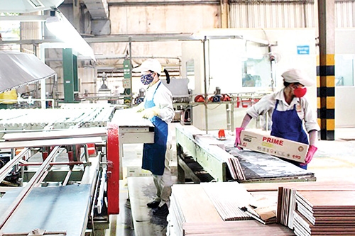 Hà Nội: Thu vượt dự toán trong bối cảnh Covid-19