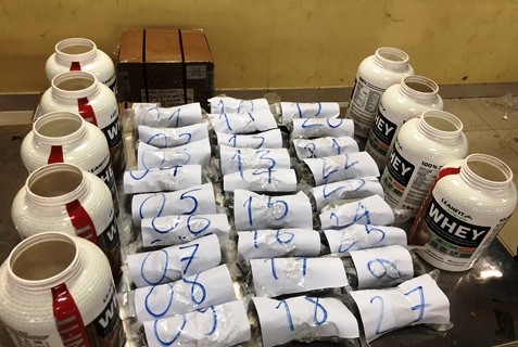 Hải quan Tân Sơn Nhất bắt gần 5 kg cần sa