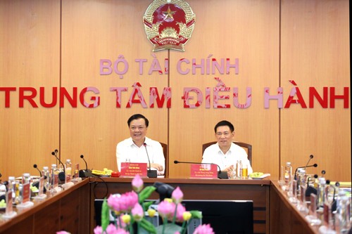 Chùm ảnh: Lễ bàn giao nhiệm vụ Bộ trưởng Bộ Tài chính Chùm ảnh: Lễ bàn giao nhiệm vụ Bộ trưởng Bộ Tài chính