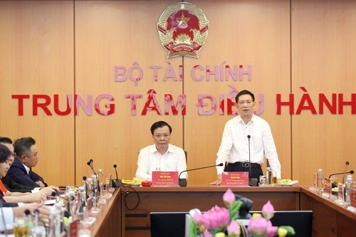 Chùm ảnh: Lễ bàn giao nhiệm vụ Bộ trưởng Bộ Tài chính Chùm ảnh: Lễ bàn giao nhiệm vụ Bộ trưởng Bộ Tài chính