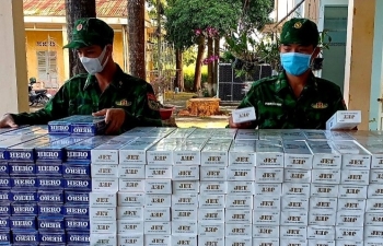 Buôn lậu thuốc lá "tăng nhiệt" dịp cuối năm