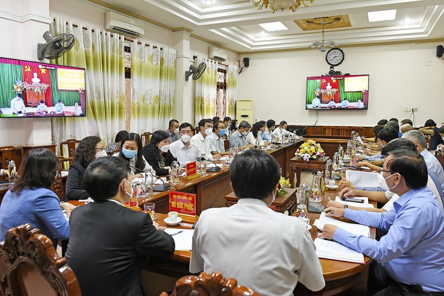 Cử tri huyện Tuy Phước gửi đến các đại biểu Quốc hội nhiều câu hỏi liên quan đến quốc kế dân sinh
