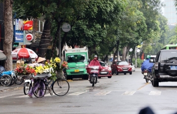Bắc Bộ trời rét, mưa rào và dông