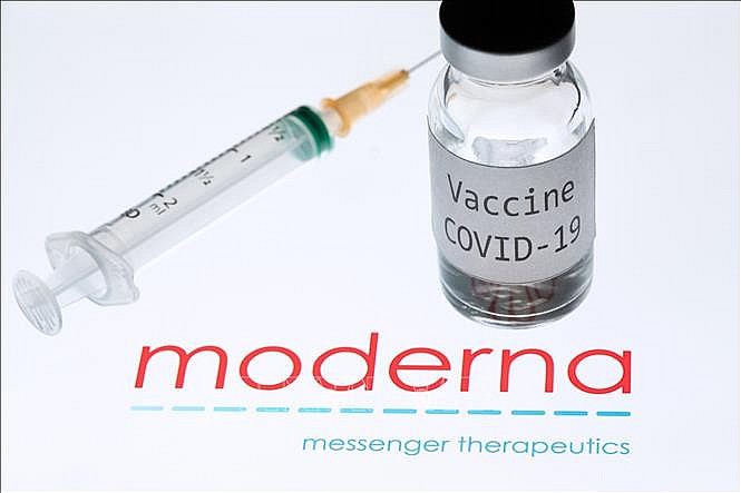 Moderna nâng dự báo doanh thu từ vaccine ngừa COVID-19