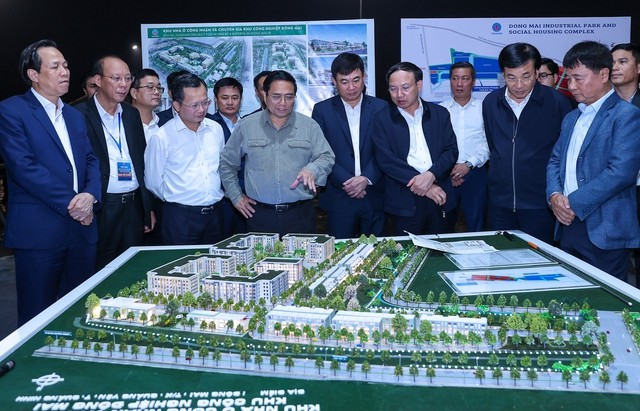 Thủ tướng khảo sát khu công nghiệp, dự án nhà ở công nhân tại Quảng Ninh