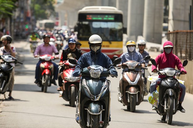 Nắng nóng gay gắt kéo dài tại Trung Bộ trong nhiều ngày tới