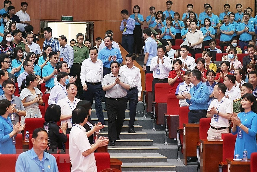 Chùm ảnh: Thủ tướng Phạm Minh Chính đối thoại với công nhân lao động