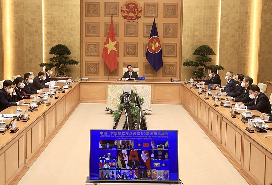 Chùm ảnh: Thủ tướng dự Hội nghị cấp cao đặc biệt kỷ niệm 30 năm quan hệ ASEAN-Trung Quốc