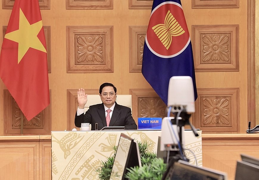 Chùm ảnh: Thủ tướng dự Hội nghị cấp cao đặc biệt kỷ niệm 30 năm quan hệ ASEAN-Trung Quốc