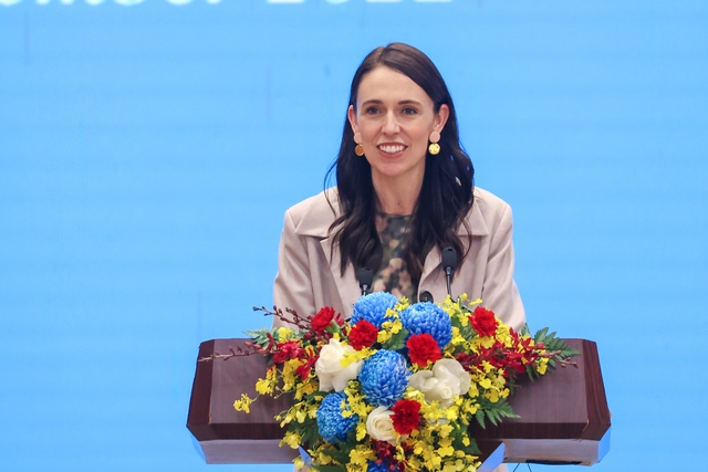 Hai Thủ tướng Việt Nam và New Zealand gặp gỡ báo chí, nhấn mạnh cơ hội mới cho nhiều nông sản Việt Nam - Ảnh 3.