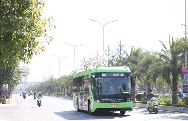 Hà Nội mở thêm tuyến xe buýt điện Long Biên-Khu đô thị Vinhomes Smart City