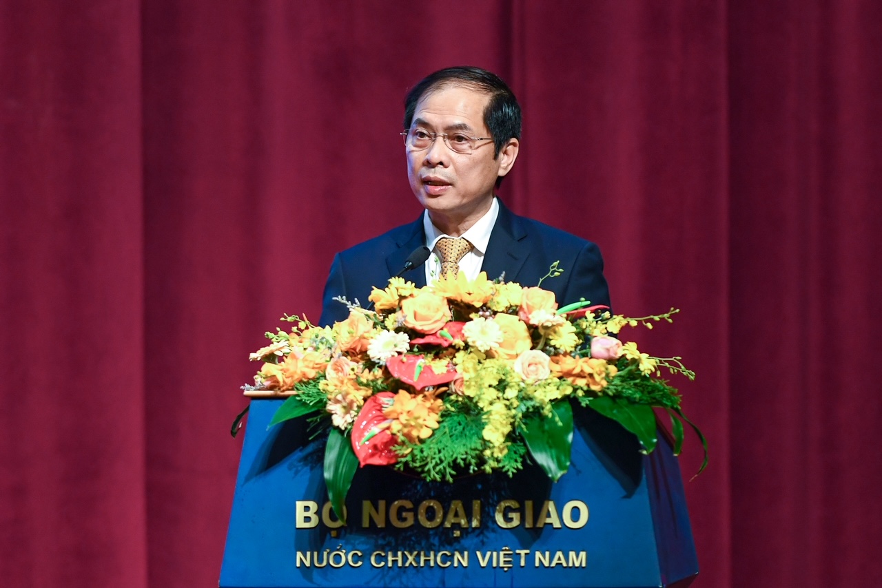 Chùm ảnh: Thủ tướng Phạm Minh Chính dự Hội nghị Ngoại giao 31