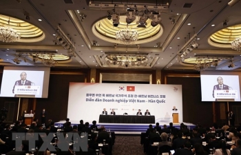 Chủ tịch nước Nguyễn Xuân Phúc dự Diễn đàn doanh nghiệp Việt Nam - Hàn Quốc