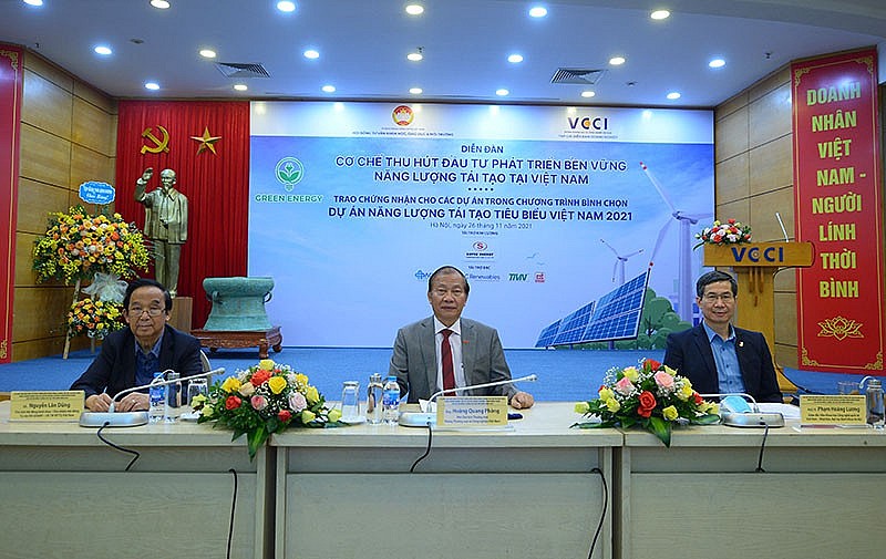 Thu hút vốn đầu tư phát triển bền vững năng lượng tái tạo tại Việt Nam