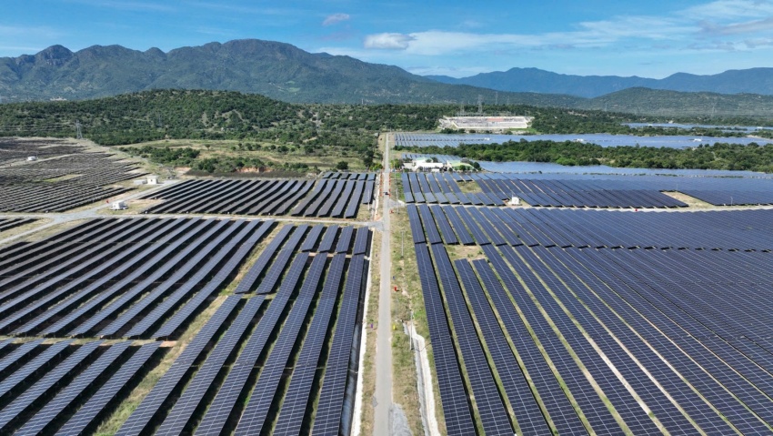 EVN launches major power infrastructure projects nationwide