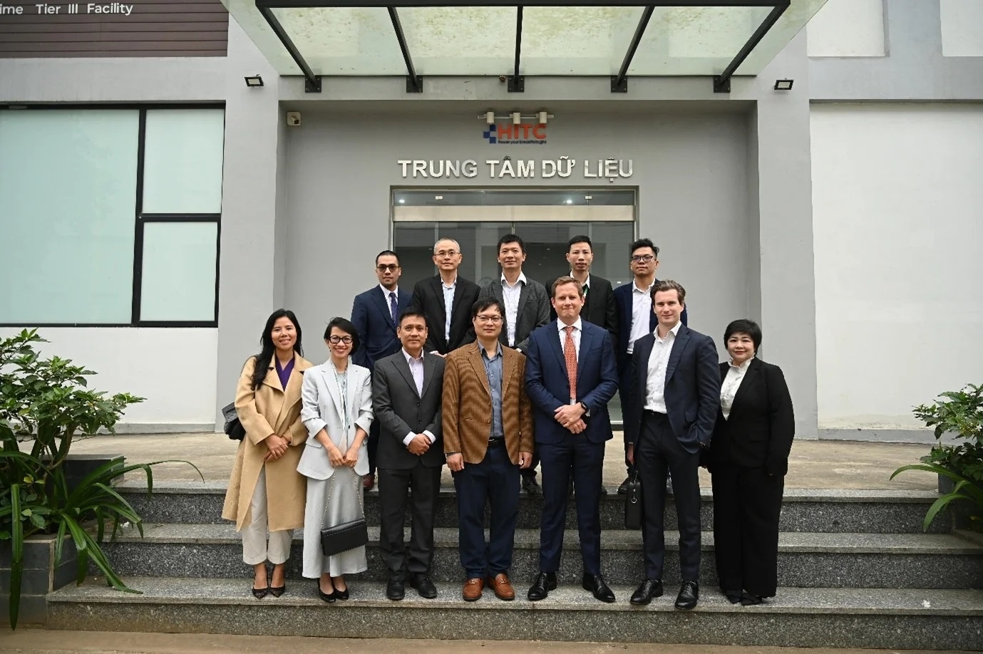 HITC ties up with Evolution to develop AI and hyperscale data centers in Vietnam