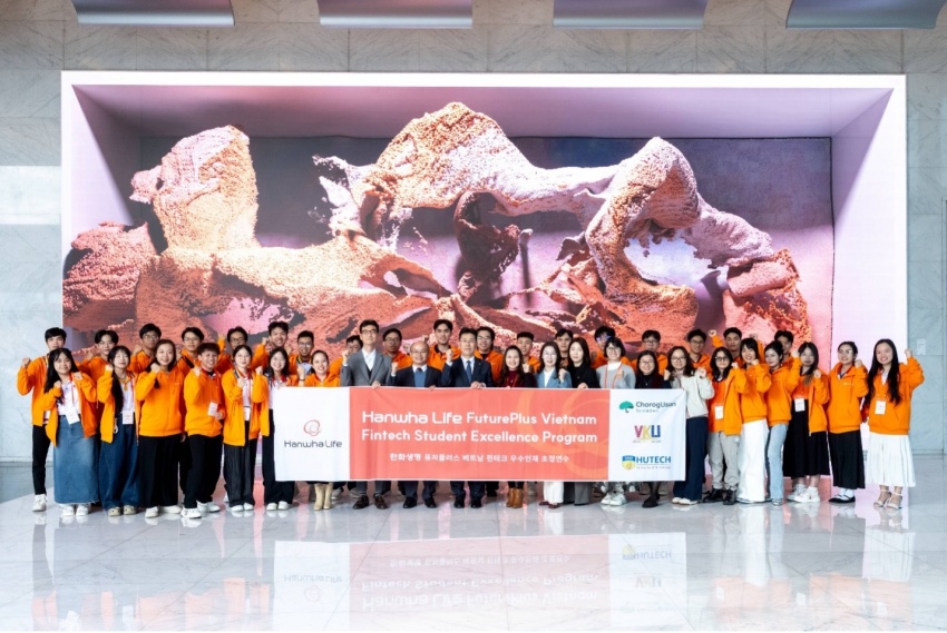 Hanwha Life hosts training course in South Korea for Vietnamese fintech talents