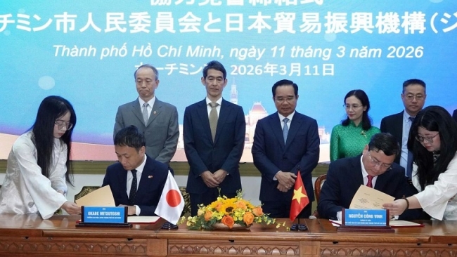 JETRO signs investment deal with Ho Chi Minh City