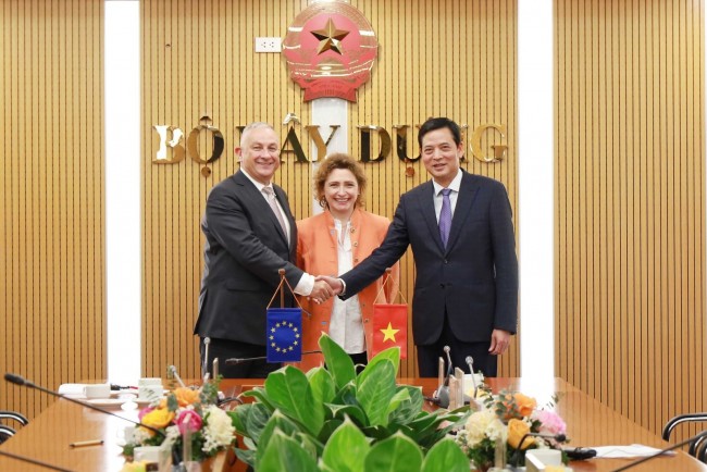 Vietnam and EU seek to strengthen ties in transport infrastructure and urban development